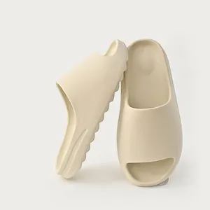 Sandalias de verano con logotipo personalizado para hombre, zapatos planos deslizantes para mujer, zapatillas de Eva, sandalias laterales para interiores, zapatillas