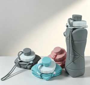 Bouteille d'eau pliable en silicone réutilisable de 600 ml, anti-fuite, design sportif, avec corde et bouchon à vis, unisexe, pour usage extérieur - Product Image 2
