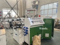 Chaîne de production d'extrudeuse de profil de stores de volet roulant en PVC