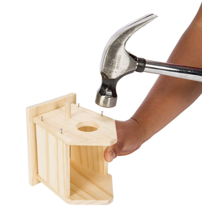 Jouet d'extérieur personnalisé le plus vendu Bungalow en bois DIY Kid Art Craft Birdhouse Kit - Product Image 3