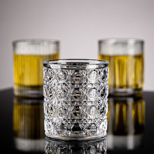 Verres à <span class=keywords><strong>whisky</strong></span> en cristal à l'ancienne sans plomb de luxe gobelet rotatif moderne avec gravure pour usage domestique et cadeaux - Product Image 5