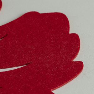 Felt Placemats for Dining <b>Table</b> Leaf-shaped <b>Mats</b> Heat Resistant Polyester Fiber <b>Table</b> <b>Mats</b> for Home Kitchen Party <b>Christmas</b> - Product Image 3
