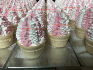 2024 nueva línea de producción de confitería industrial máquina para hacer depósitos de dulces suaves de malvavisco con forma de helado Halal - Product Image 6