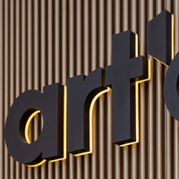 Enseigne lumineuse LED personnalisée en acrylique, boîte à lumière rétroéclairée pour logo, signalétique extérieure commerciale, panneau publicitaire, affichage LED