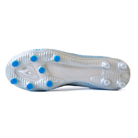 Chaussures de football d'été personnalisées en gros à prix abordable, à tige haute, semelle intermédiaire en EVA, semelle extérieure en PVC, unisexe