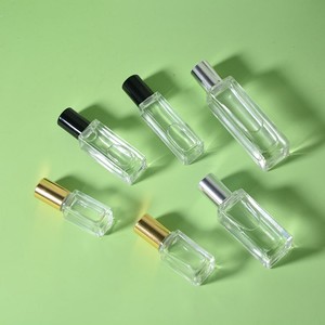 زجاجة عطر فاخرة شفافة سوداء مربعة الشكل سعة 10 مل (<span class=keywords><strong>1</strong></span>/3 أونصة) و20 مل مع كرة معدنية للعطور والزيوت العطرية - Product Image 5