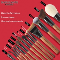 Ensemble de pinceaux de maquillage en fibres synthétiques, 14 pièces, manche en bois, poils doux, pinceau pour fard à paupières, pinceau pour blush, pinceau de contouring