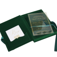 Boîte d'invitation de mariage de luxe en velours vert foncé à couverture rigide, avec carte d'invitation et carte RSVP dorées – Nouveauté très demandée