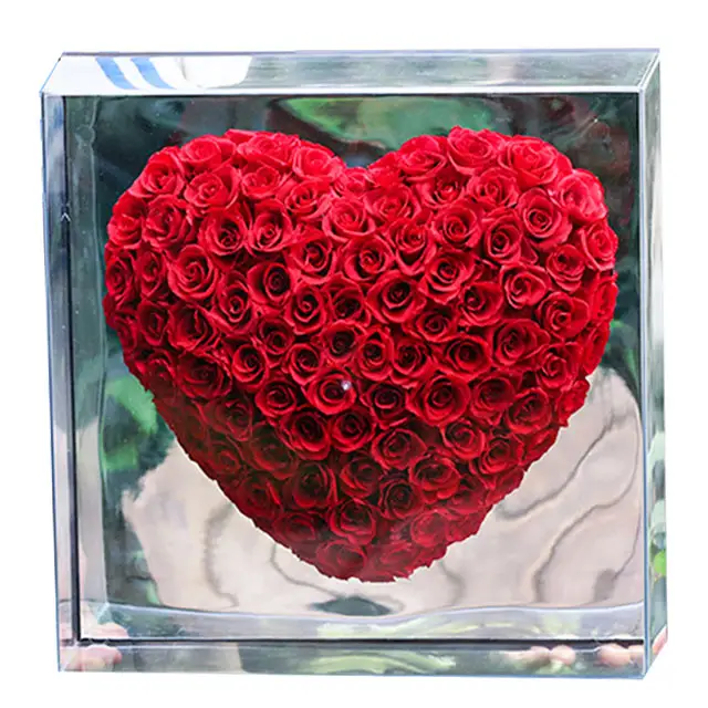 Wholesale big heart shaped preserved roses immortal Infinity eternal flower in acrylic box for Valentine day's gift
