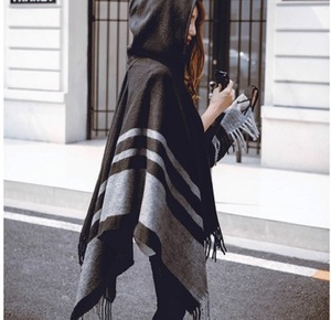 Bas prix de gros automne hiver nouvelle Cape châle chapeau <span class=keywords><strong>écharpe</strong></span> hommes femmes <span class=keywords><strong>cachemire</strong></span> tricoté gland châles traditionnels - Product Image 5