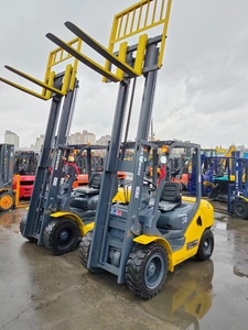 Carretilla elevadora diésel Komatsu FD30 a precio barato de segunda mano Carretilla elevadora Komatsu FD30 usada de alta calidad en buenas condiciones para la venta - Product Image 4
