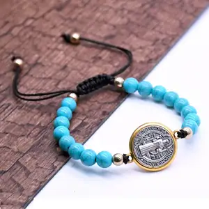 Lateefah OEM Medalla de San Benito Rosario católico Pulsera Religión Tejido de piedra natural Pulsera ajustable