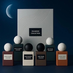 Collezione Diamante <span class=keywords><strong>Ibrahim</strong></span> Al Qurashi, Set di 6 Eau De Parfum, Fragranza di Lusso Araba in Confezione Regalo - Product Image 3