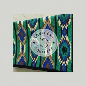 Couverture de selle Western vert foncé en laine avec doublure polaire et extérieur en vison pour l'équitation classique - Product Image 1