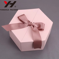Boîte octogonale en carton rose avec logo personnalisé, boîte cadeau pour fleurs, emballage avec ruban