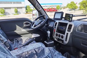 Huate Supermini Pure Elektrische Sprinklerwagen Met 1.55 Cbm-Tank En 601-700Km Bereik Voor Besproeiing En Reiniging - Product Image 6