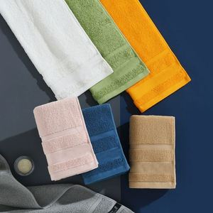 Serviette en coton 100% pur pour hôtel familial, hypoallergénique, écologique, très absorbante, texture douce, logo personnalisable - Product Image 4