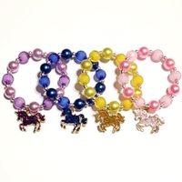 Journée des enfants dessin animé Bracelet filles en plastique perlé poney pendentif Bracelets princesse bijoux mignon élastique perle enfants Bracelet