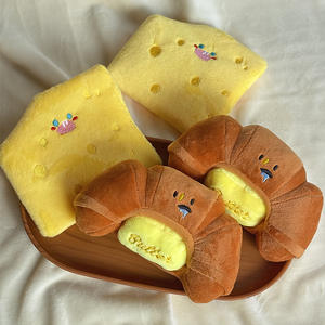 צעצוע לעיסה לכלבים מפואר, ידידותי לסביבה, בלתי שביר, עם צפצפה ומשחק פאזל למשפחה - Product Image 2