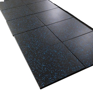 Piastrelle in <span class=keywords><strong>Gomma</strong></span> <span class=keywords><strong>di</strong></span> Alta Qualità per Pavimenti <span class=keywords><strong>di</strong></span> Palestre, Pendenza in <span class=keywords><strong>Gomma</strong></span> per Aree Fitness e Sollevamento Pesi - Product Image 1