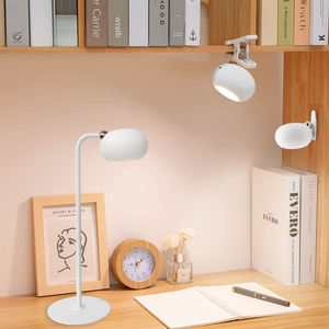 Chambre tactile gradation moderne lampe de Table <span class=keywords><strong>à</strong></span> piles Portable <span class=keywords><strong>Luminaire</strong></span> lampe de Table lampes de poche lampe de bureau - Product Image 1
