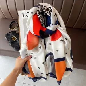 Luxury Brand 2023 Women Headscarf Cotton Linen Winter Hijab Scarf Women's Scarves Printed Shawls and Wraps