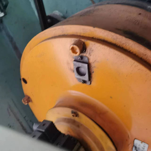 中古のSeyi Sn1-45型空気圧式高精度45トンパンチングプレススタンピングマシン（アルミ箔食品容器製造用） - Product Image 2