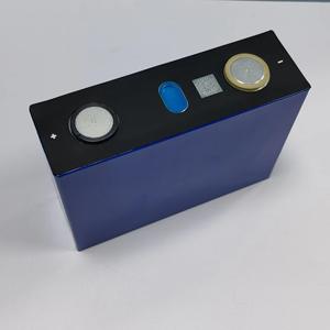 بطارية CATL <span class=keywords><strong>3</strong></span>.2 فولت 100 أمبير ساعة 120 أمبير ساعة ليثيوم فوسفات الحديد قابلة لإعادة الشحن لتخزين الطاقة الشمسية لعربات الجولف والمركبات الكهربائية مع 6000 دورة وضمان لمدة <span class=keywords><strong>3</strong></span> سنوات - Product Image 4