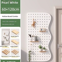 Étagère murale QM moderne en panneau perforé irrégulier, organisateur en bois blanc, accessoires minimalistes pour la décoration intérieure, entrée, chambre