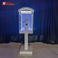 Cabine téléphonique londonienne personnalisée avec enregistrement de message de mariage et éclairage LED pour la décoration de réceptions de mariage