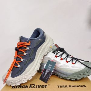 Chaussures de randonnée durables pour l'extérieur, hauteur accrue, tige en mesh, antidérapantes, imperméables, adaptées à la course sur sentier - Product Image 2