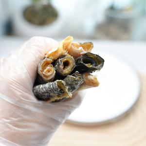 Snacks para Perros de Piel de Salmón Seca al por Mayor Directo de Fábrica, Bocadillos Naturales para Mascotas con Alto Contenido de Proteínas - Product Image 3