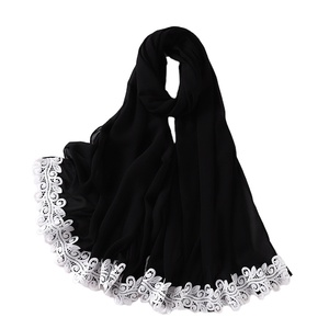 Vente en gros de nouvelles écharpes bon marché en dentelle à la mode pour femmes malaisiennes en mousseline de soie perlée - Product Image 1
