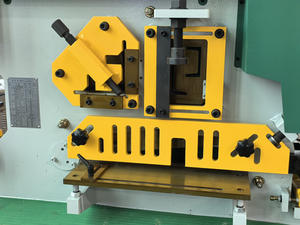 Máquina de punzonado y cizalla combinada de tipo hidráulico, equipo de trabajador de metal de hierro y acero - Product Image 6