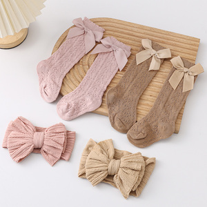 Calzini per neonati autunnali, <span class=keywords><strong>calze</strong></span> a maglia per bambini, <span class=keywords><strong>calze</strong></span> al ginocchio in maglia a trecce traspiranti <span class=keywords><strong>con</strong></span> set di fasce casual <span class=keywords><strong>con</strong></span> fiocchi, calzini per bambini - Product Image 4