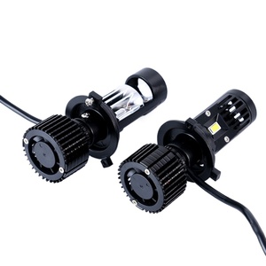 Faro <span class=keywords><strong>LED</strong></span> Super Luminoso 12V 40W 4200LM 5000K Fish Eye X5 Compatibile con <span class=keywords><strong>VW</strong></span> H4 <span class=keywords><strong>H7</strong></span> Y10 Pro, Ricambi Universali per Moto - Product Image 1