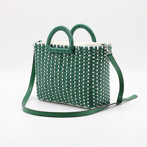 Nuevo hecho a mano bolsos tejidos niñas pequeñas colorido Cubo de playa bolsas - Product Image 1