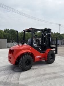 Forklift Medan Berat 4x4 Diesel Off Road Konstruksi Tugas Berat Semua Cuaca Truk Pengangkat Luar Ruangan Mesin China - Product Image 2