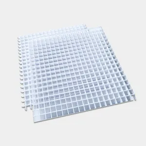 شبكة من البلاستيك لمكيف الهواء عالي الجودة مربع الشكل