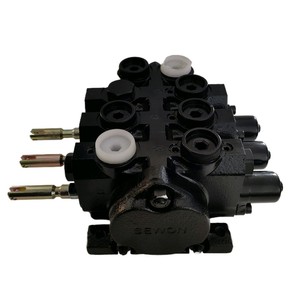 Válvula de Control Direccional de Tres Vías Clark 315 Bar 600 L/min para Montacargas Diésel C20D C25D C30D C35D - Product Image 3