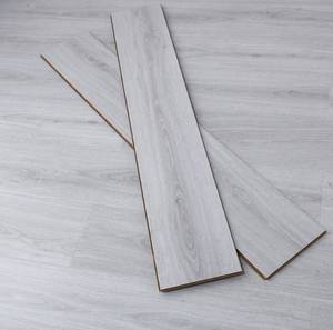 <span class=keywords><strong>Suelo</strong></span> <span class=keywords><strong>Laminado</strong></span> Moderno HDF <span class=keywords><strong>de</strong></span> Alto Brillo, Resistente al Agua, AC3, Resistente al Desgaste, Sistema <span class=keywords><strong>de</strong></span> Instalación Fácil Click - Product Image 6