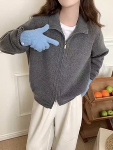 2025 nuevo suéter suelto para mujer, cárdigan de punto de color sólido simple a la moda, chaqueta informal versátil con doble cremallera - Product Image 6
