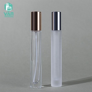 ขวดน้ำหอมแก้วพกพาแบบพ่น ขนาด 10 มล. ทรงกระบอกหนา ดีไซน์หรู ฝาอะลู<span class=keywords><strong>มิ</strong></span><span class=keywords><strong>เนียม</strong></span>  แบบใสขุ่น  ยี่ห้อ YAN Packaging ขายส่ง - Product Image 5