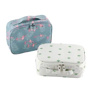 BSCI ISO Sedex FAMA Hot-selling Flamingo Print Full Travel Makeup Kit Cosmetic Case Hanging Folding Canvas Bags with Zipper