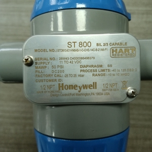 Capteur de la série STD800 STD810-E1HN6AS-1-C-CHE-14C-B-21A6-F1 - Product Image 1