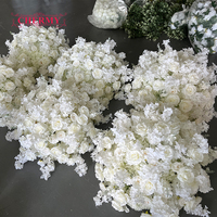 Boule de fleurs artificielles en soie OEM pour mariage, grande boule de fleurs blanches de 70 cm, centre de table de mariage