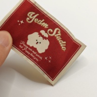 Étiquettes de vêtements en silicone personnalisées, étiquettes tissées en tissu, logo de marque, accessoires vestimentaires