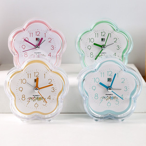 Petal Shape Alarm <b>Clock</b> <b>Mechanical</b> Desktop <b>Clock</b> For Bedroom Student Use Single Sided Green Color 5cm Thickness - Product Image 2