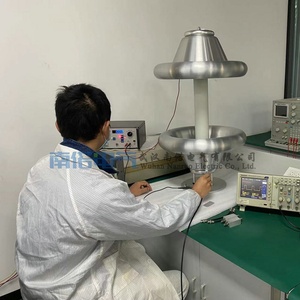 Sonda de Alta Tensión de 300kV y Alta Frecuencia de 12 MHz con Alta Precisión del 0.1% - Product Image 4