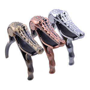 Capo para Guitarra Acústica Alice A007G con Forma de Cabeza de Cocodrilo, Afinación Rápida, Nuevo, Cromado - Product Image 6